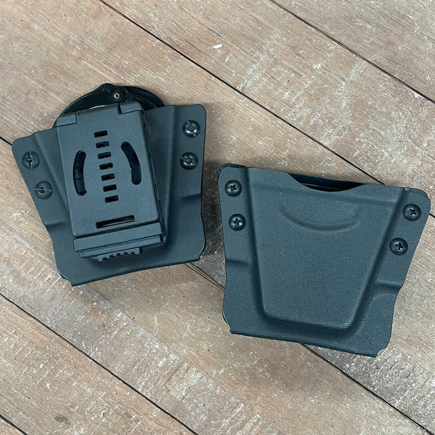 HANDCUFF HOLDER