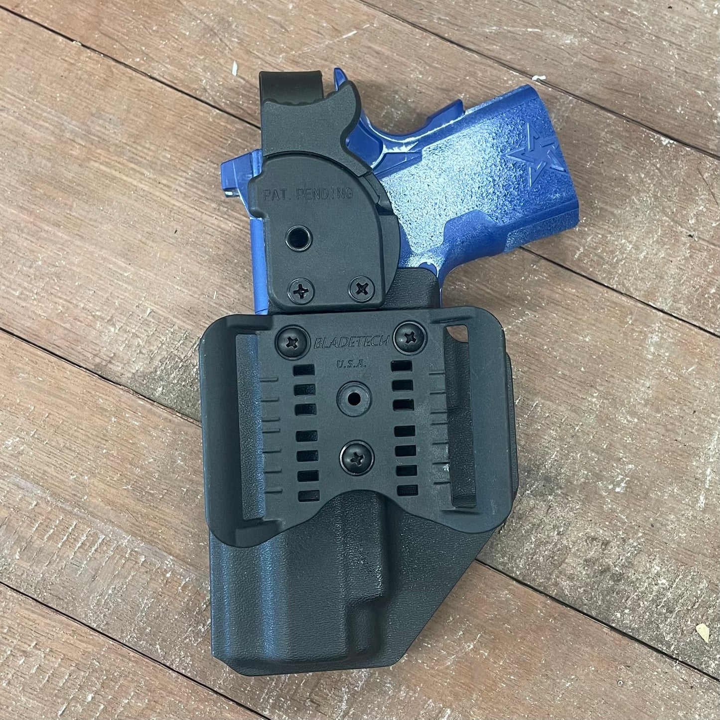 LEVEL 2 HOLSTERS