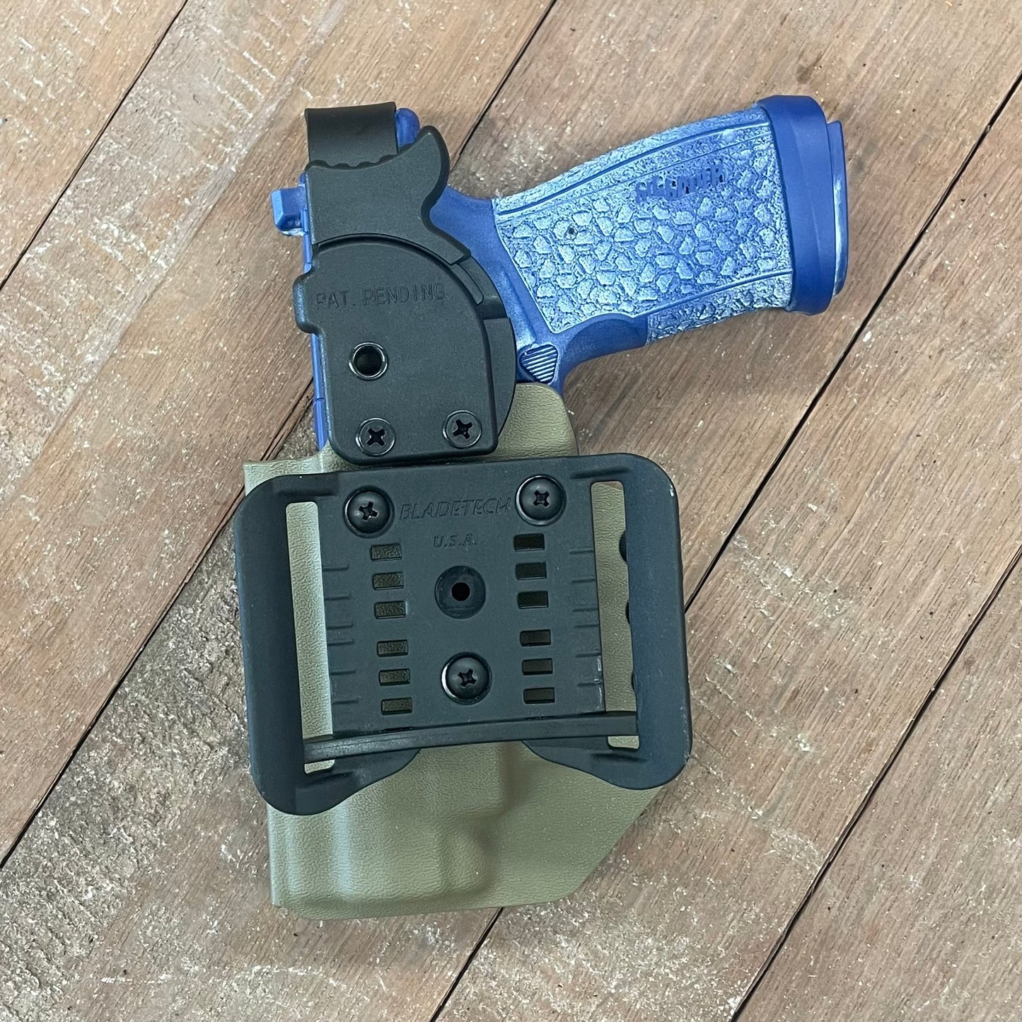 LEVEL 2 HOLSTERS